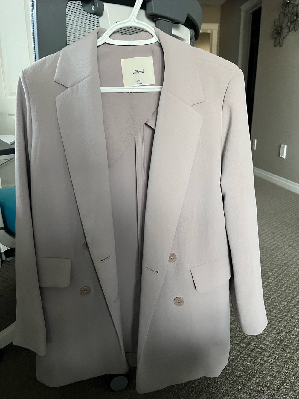 Wilfred Double-Breasted Blazer in Light Mauve